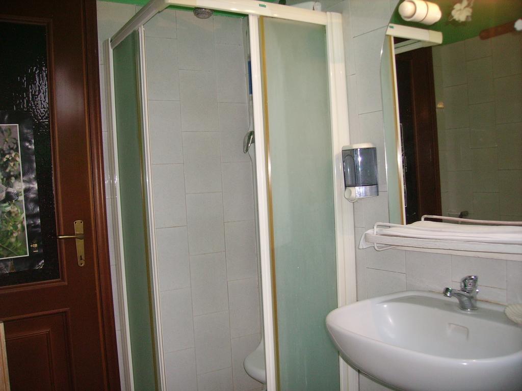 Star One Hotel Milan Ruang foto