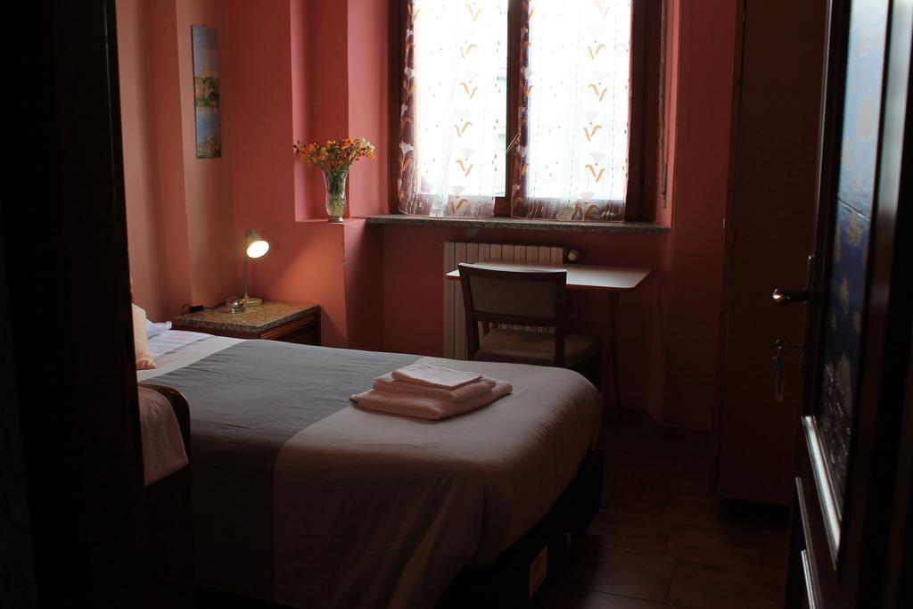 Star One Hotel Milan Bagian luar foto